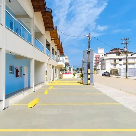 Apto Com 2 Suites Para 6 Pessoas Praia Das Toninhas Ubatuba-2